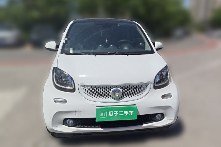 Used smart fortwo 2017 1.0L 52kW New Sound Special Edition China V Emission Standard Front