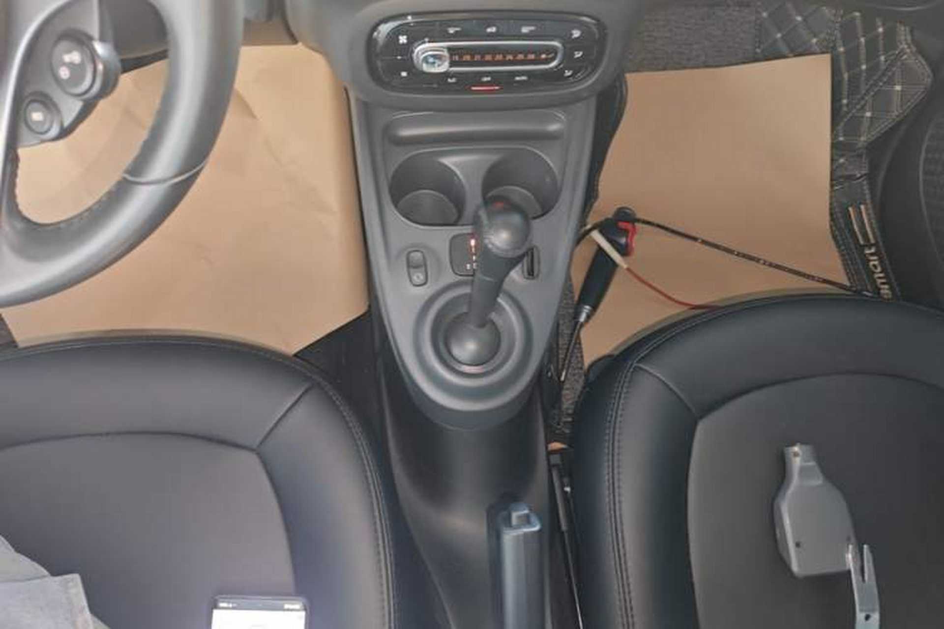 Used smart fortwo 2017 1.0L 52kW Hardtop Affection Special Edition Gear Lever