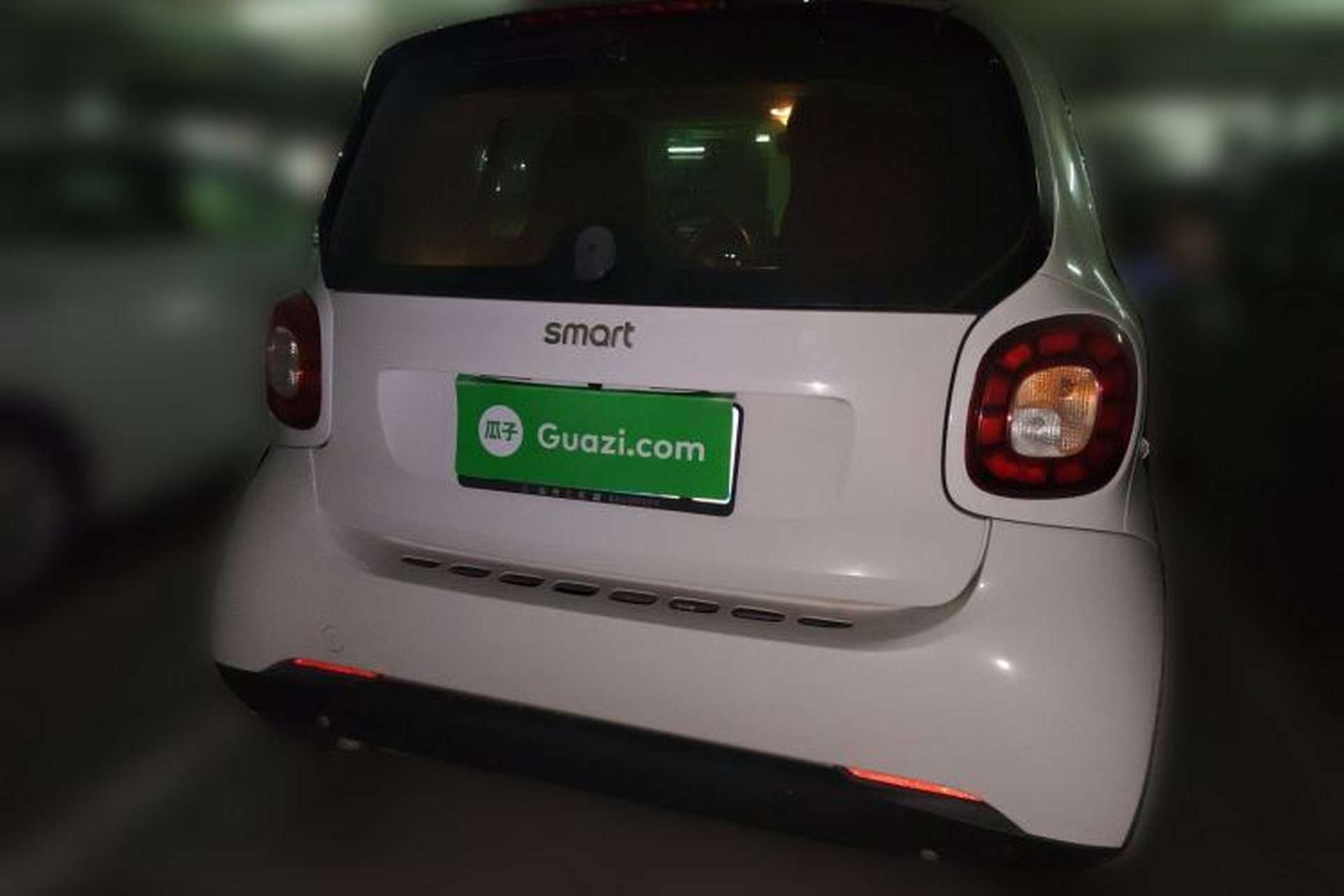 Used smart fortwo 2017 1.0L 52kW New Sound Special Edition China V Emission Standard Rear