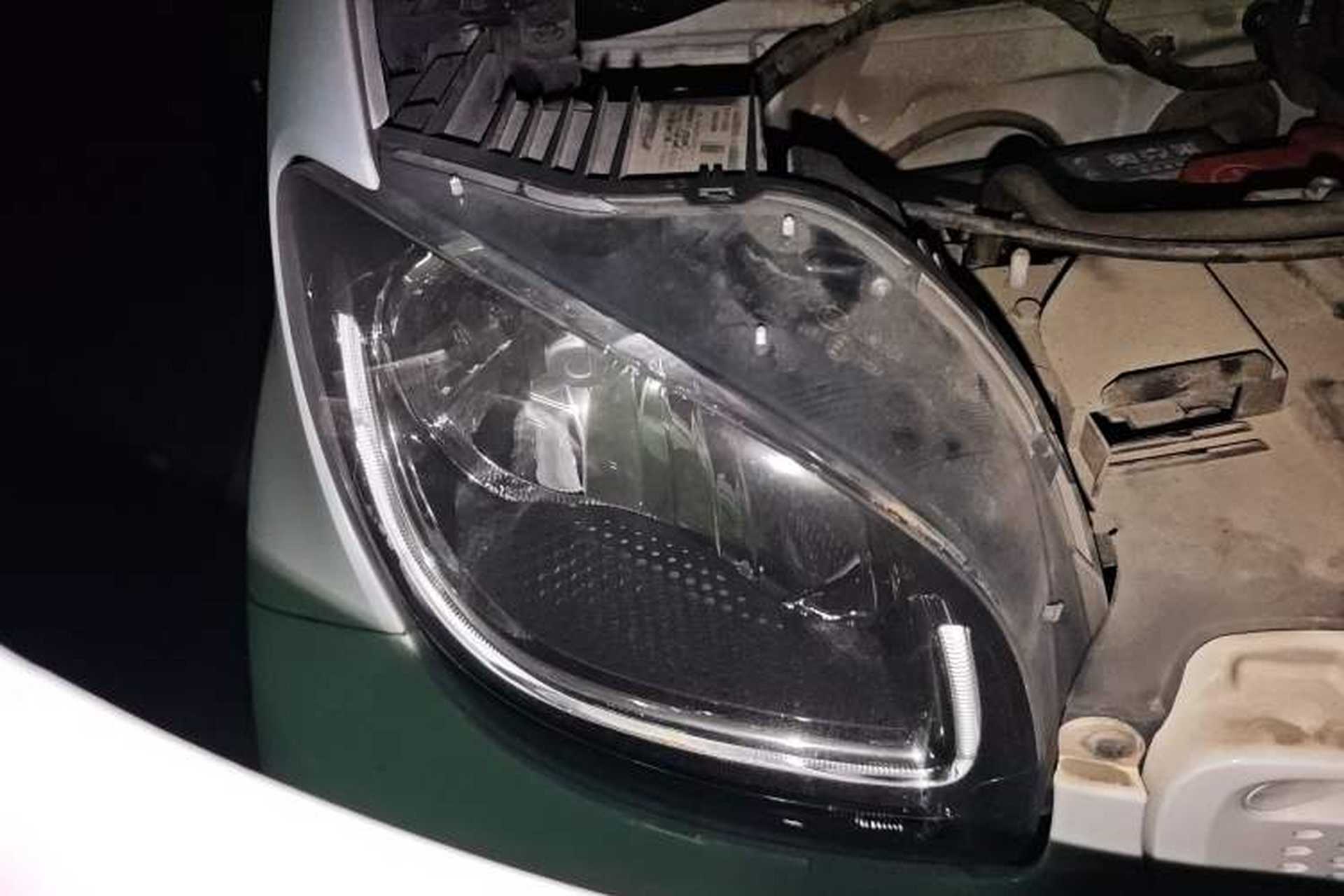 Used smart fortwo 2017 1.0L 52kW New Sound Special Edition China V Emission Standard Right Front Headlight