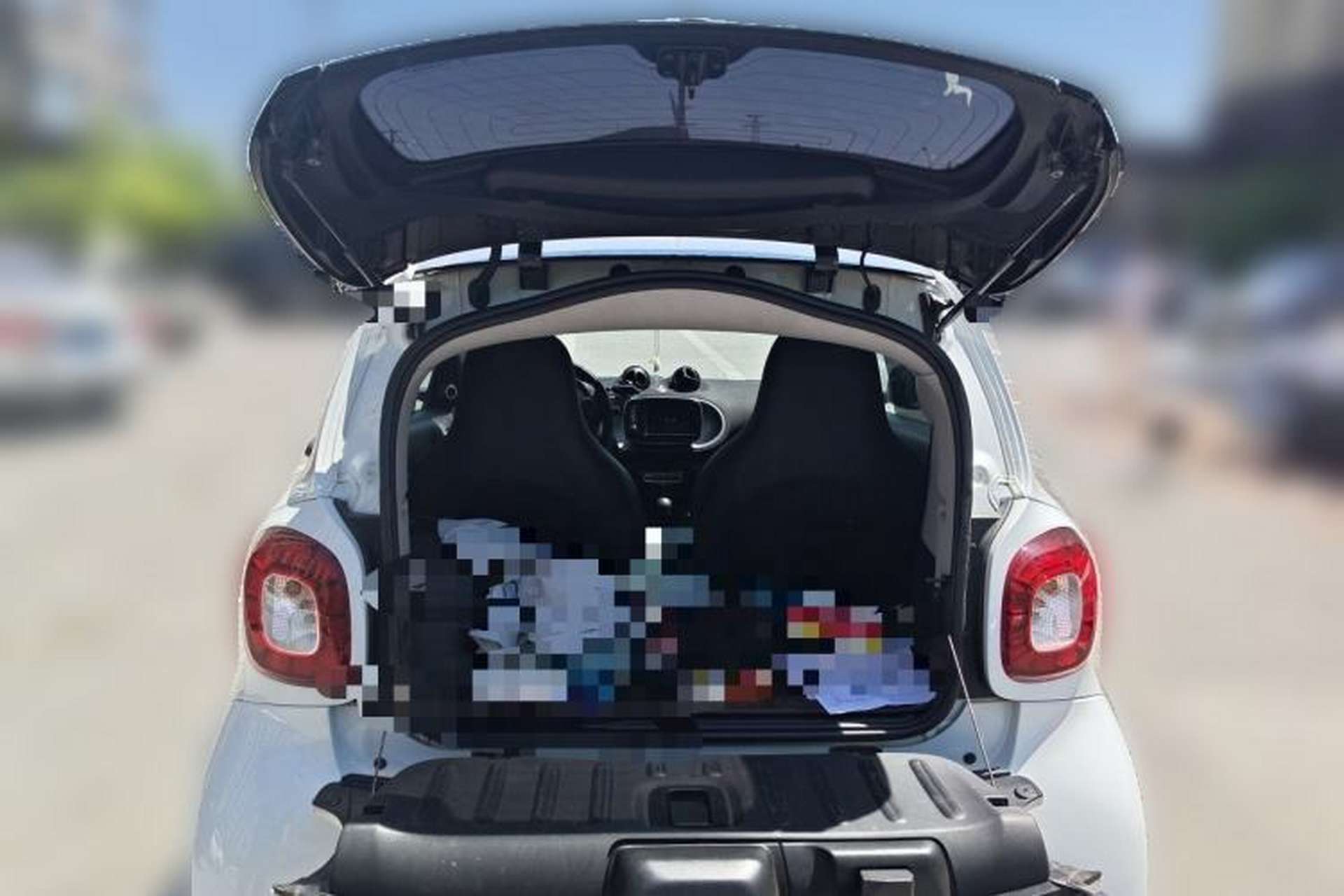 Used smart fortwo 2017 1.0L 52kW New Sound Special Edition China V Emission Standard Trunk