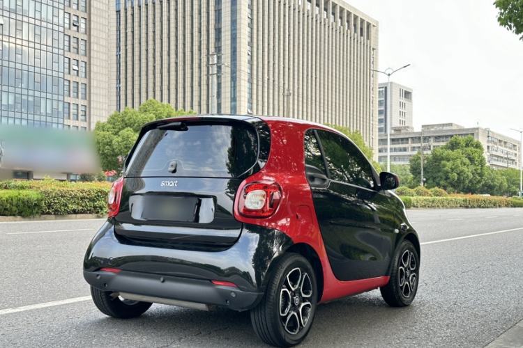 Used smart fortwo 2018 0.9T 66kW Hardtop Pioneer Edition China V Emission Standard Exterior 9