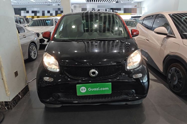 Used smart fortwo 2018 0.9T 66kW Hardtop Pioneer Edition China V Emission Standard Front