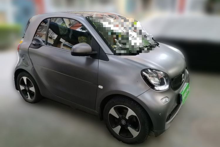 Used smart fortwo 2018 1.0L 52kW Hardtop Passion Edition China V Standard Front Right 45 Deg