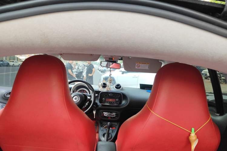 Used smart fortwo 2018 1.0L 52kW Hardtop Dynamic Version China V Headliner