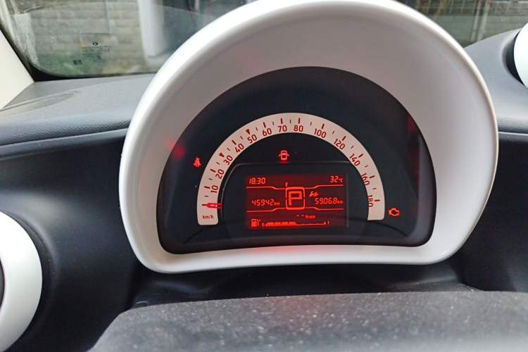 Used smart fortwo 2018 1.0L 52kW Hardtop Dynamic Version China V Instrument Cluster