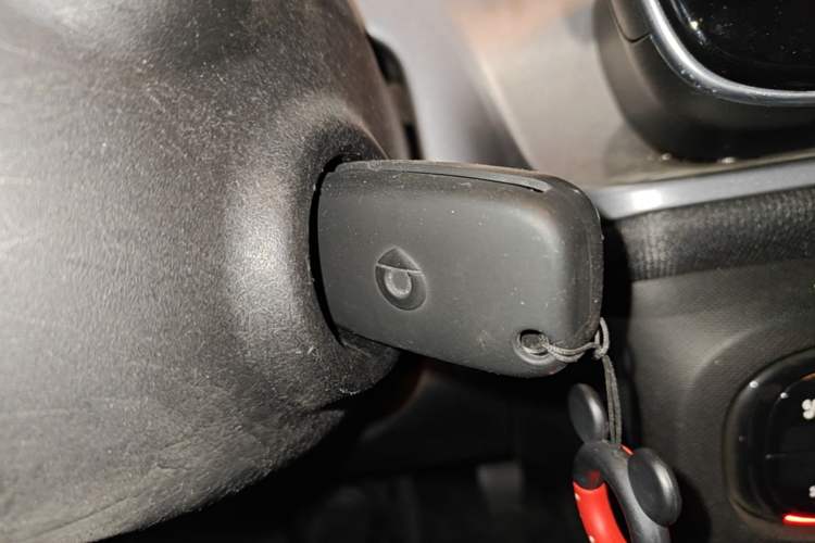 Used smart fortwo 2018 0.9T 66kW Hardtop Pioneer Edition China V Emission Standard Interior 1
