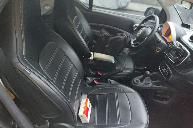 Used smart fortwo 2018 1.0L 52kW Hardtop Dynamic Version China V Left Rear Seat