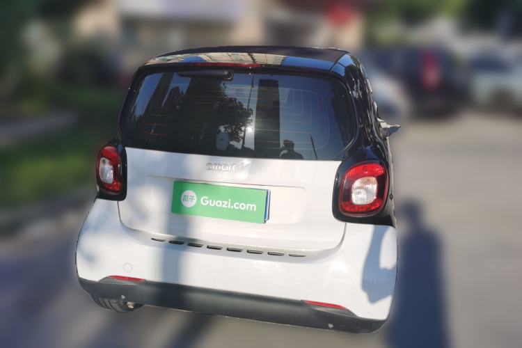 Used smart fortwo 2018 1.0L 52kW Hardtop Dynamic Version China V Rear