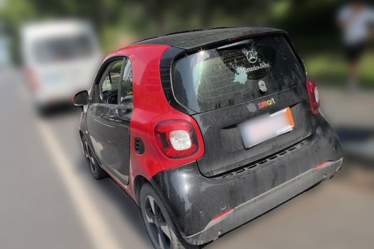 Used smart fortwo 2018 1.0L 52kW Hardtop Passion Edition China V Standard Rear Left 45 Deg