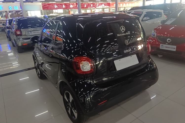 Used smart fortwo 2018 1.0L 52kW Hardtop Passion Edition China V Standard Rear Left 45 Deg