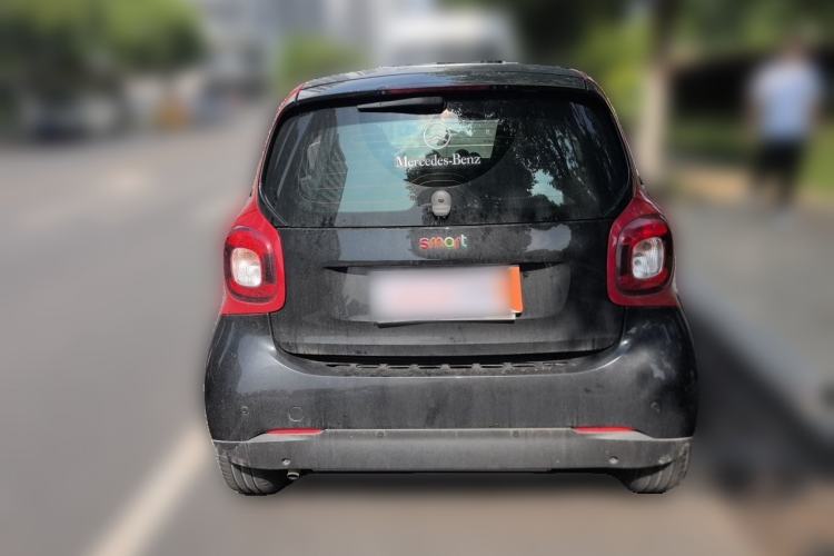 Used smart fortwo 2018 1.0L 52kW Hardtop Passion Edition China V Standard Rear