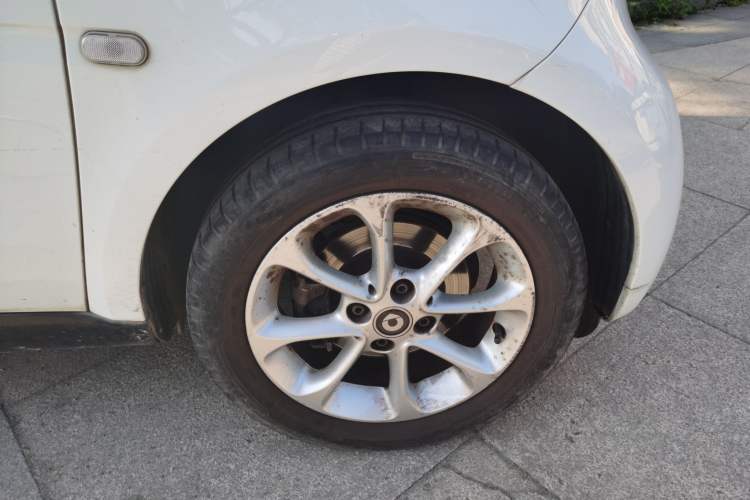 Used smart fortwo 2018 1.0L 52kW Hardtop Dynamic Version China V Right Front Wheel Hub