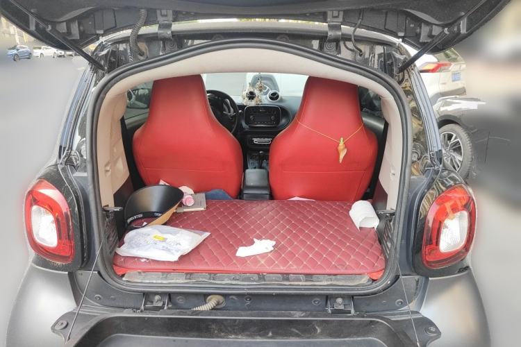 Used smart fortwo 2018 1.0L 52kW Hardtop Dynamic Version China V Trunk