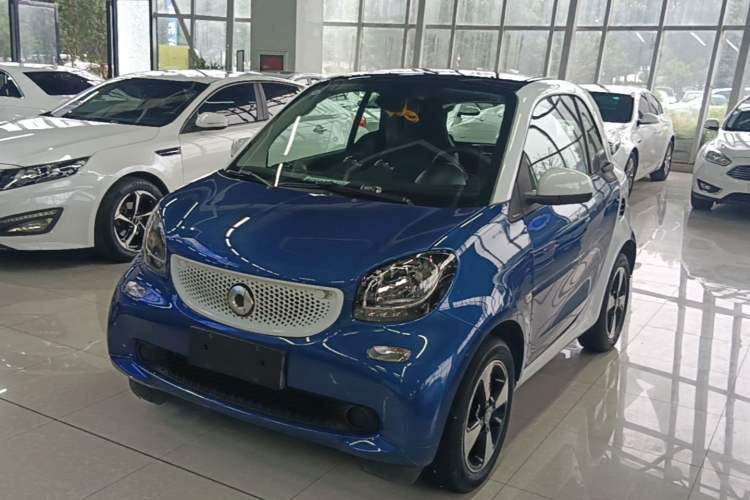 Used smart fortwo 2018 1.0L 52kW Hardtop Passion Edition China V Standard Guazi used car, China used car export, Used car for sale, Used smart cars, Cheapest cars for sale