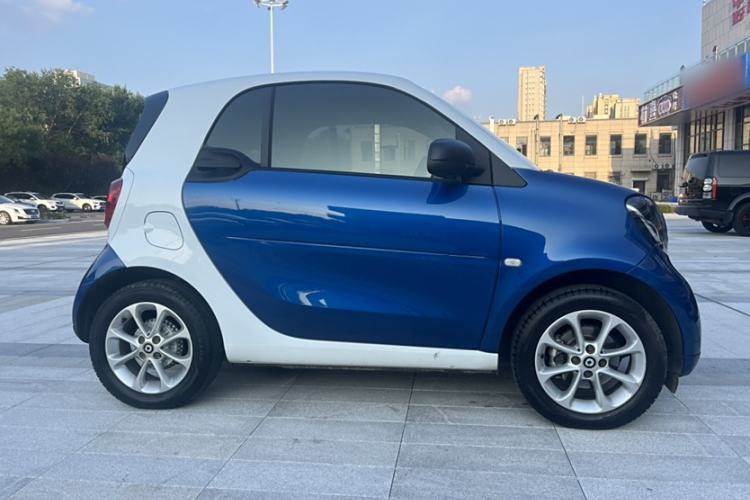 Used smart fortwo 2018 1.0L 52kW Hardtop Dynamic Version China V Exterior 7