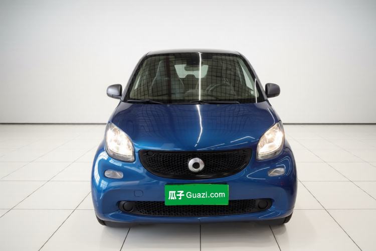 Used smart fortwo 2018 1.0L 52kW Hardtop Passion Edition China V Standard Front