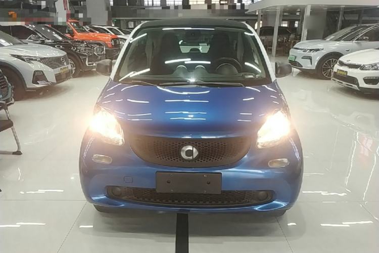 Used smart fortwo 2018 1.0L 52kW Hardtop Dynamic Version China V Front