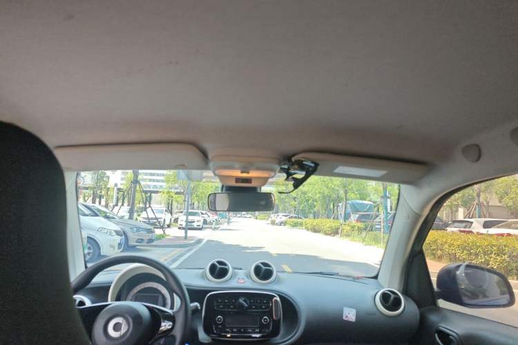 Used smart fortwo 2018 1.0L 52kW Hardtop Dynamic Version China V Headliner