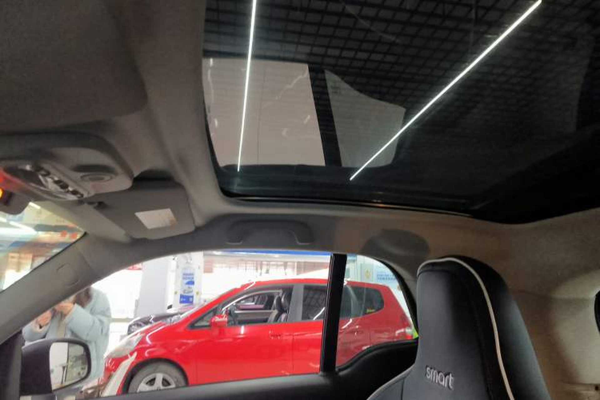 Used smart fortwo 2018 1.0L 52kW Hardtop Passion Edition China V Standard Headliner