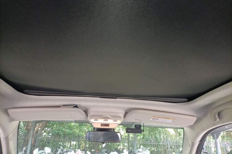 Used smart fortwo 2018 1.0L 52kW Hardtop Passion Edition China V Standard Headliner
