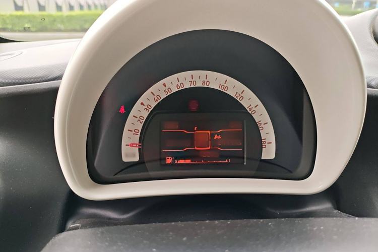 Used smart fortwo 2018 1.0L 52kW Hardtop Dynamic Version China V Instrument Cluster