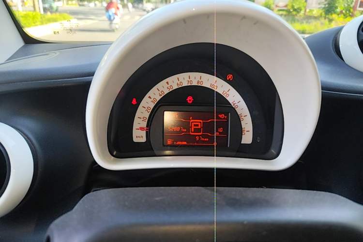 Used smart fortwo 2018 1.0L 52kW Hardtop Dynamic Version China V Instrument Cluster