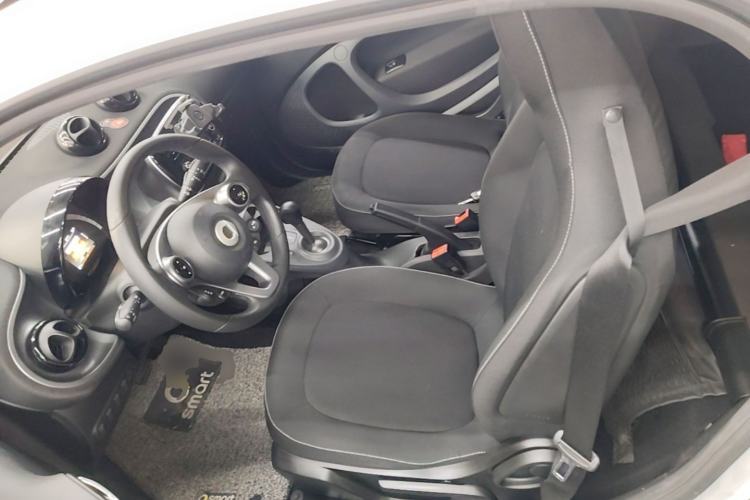Used smart fortwo 2018 1.0L 52kW Hardtop Passion Edition China V Standard Left Front Seat
