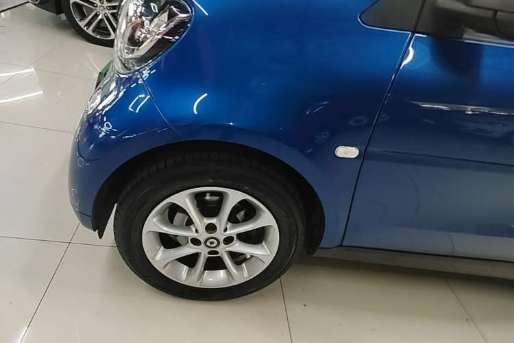 Used smart fortwo 2018 1.0L 52kW Hardtop Dynamic Version China V Left Front Wheel Hub