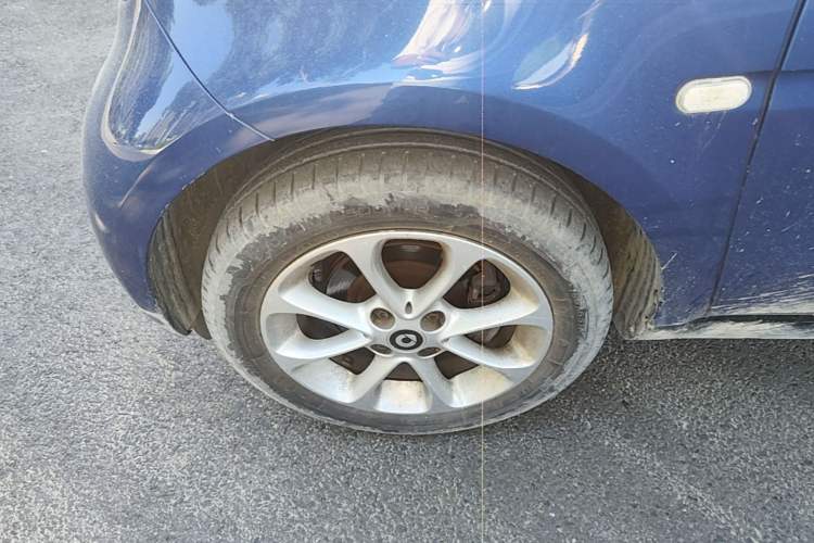 Used smart fortwo 2018 1.0L 52kW Hardtop Dynamic Version China V Left Front Wheel Hub
