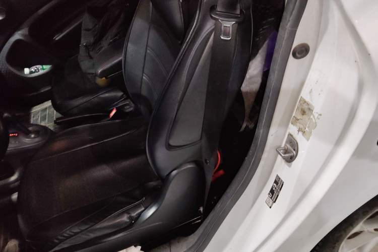 Used smart fortwo 2018 1.0L 52kW Hardtop Dynamic Version China V Left Rear Seat