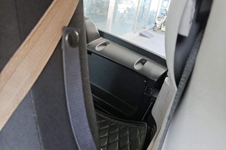 Used smart fortwo 2018 1.0L 52kW Hardtop Dynamic Version China V Left Rear Seat