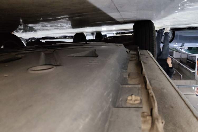 Used smart fortwo 2018 1.0L 52kW Hardtop Dynamic Version China V Left Side Sill