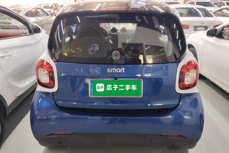 Used smart fortwo 2018 1.0L 52kW Hardtop Passion Edition China V Standard Rear