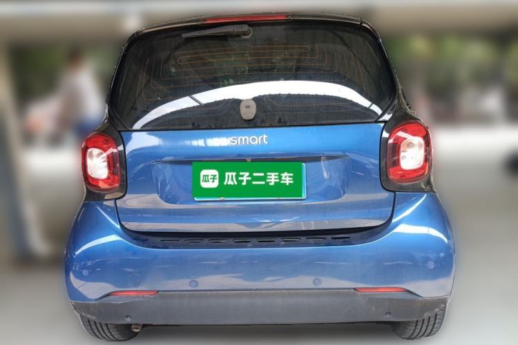 Used smart fortwo 2018 1.0L 52kW Hardtop Passion Edition China V Standard Rear