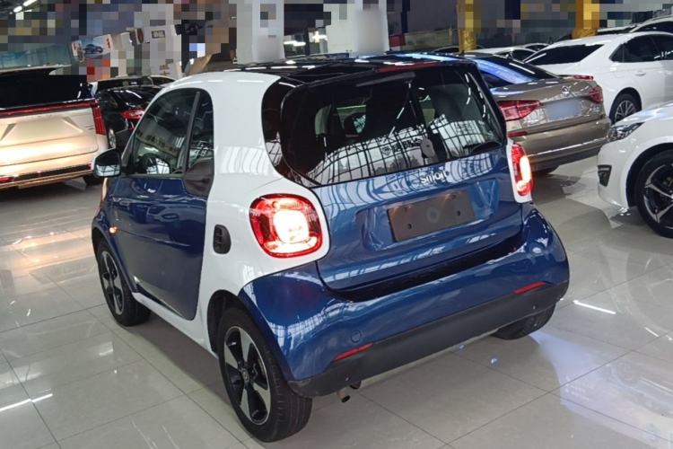 Used smart fortwo 2018 1.0L 52kW Hardtop Passion Edition China V Standard Rear Left 45 Deg