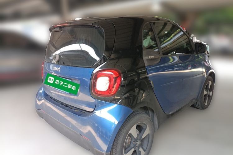 Used smart fortwo 2018 1.0L 52kW Hardtop Passion Edition China V Standard Rear Right 45 Deg