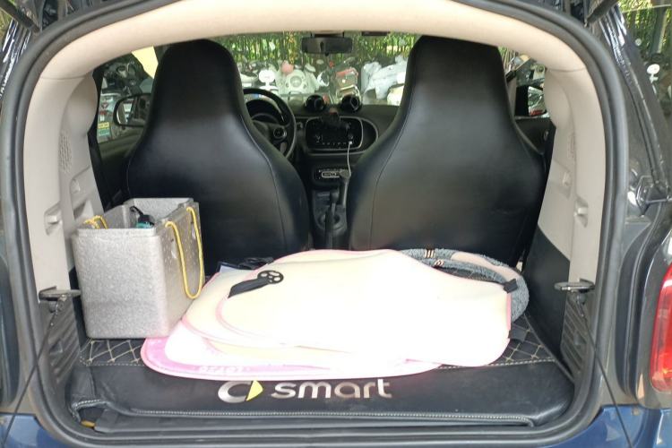 Used smart fortwo 2018 1.0L 52kW Hardtop Passion Edition China V Standard Trunk