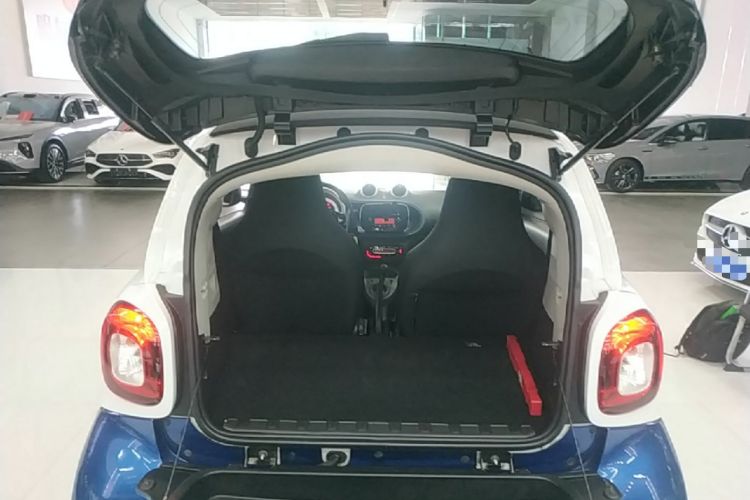 Used smart fortwo 2018 1.0L 52kW Hardtop Dynamic Version China V Trunk