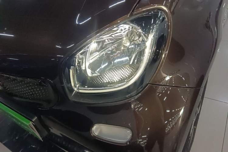 Used smart fortwo 2018 0.9T 66 kW Chocolate Special Edition China V Standard Left Front Headlight