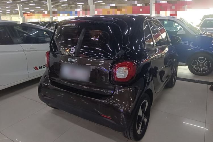 Used smart fortwo 2018 0.9T 66 kW Chocolate Special Edition China V Standard Rear Right 45 Deg