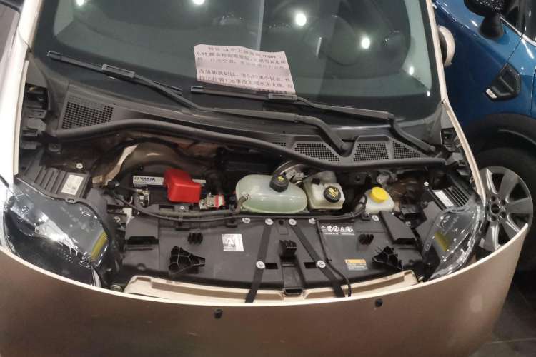 Used smart fortwo 2018 0.9T 66 kW Yaojin Special Edition China V Standard Engine Bay