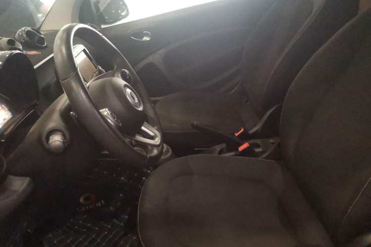Used smart fortwo 2018 0.9T 66 kW Yaojin Special Edition China V Standard Left Front Seat