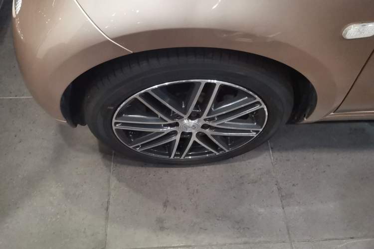 Used smart fortwo 2018 0.9T 66 kW Yaojin Special Edition China V Standard Left Front Wheel Hub