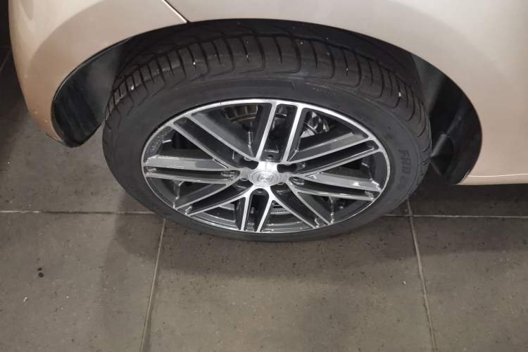 Used smart fortwo 2018 0.9T 66 kW Yaojin Special Edition China V Standard Right Rear Wheel Hub