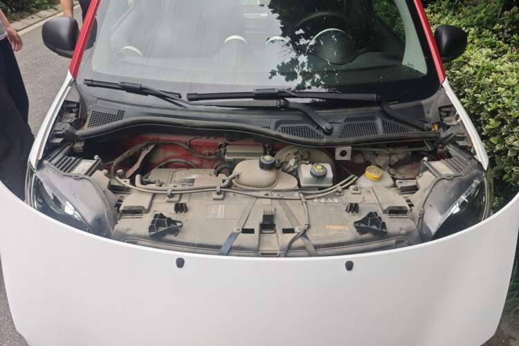 Used smart fortwo 2018 1.0L 52kW Hardtop Dynamic Version China V Engine Bay