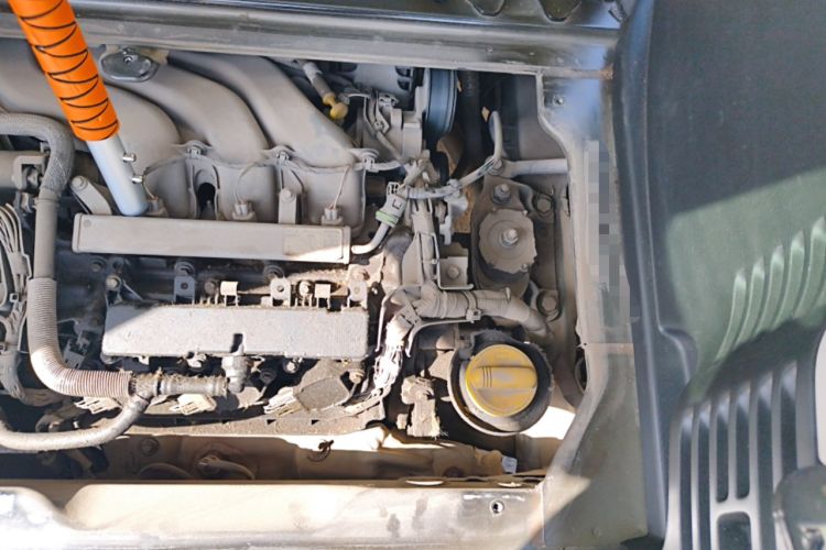 Used smart fortwo 2018 1.0L 52kW Hardtop Dynamic Version China V Engine Bay Left