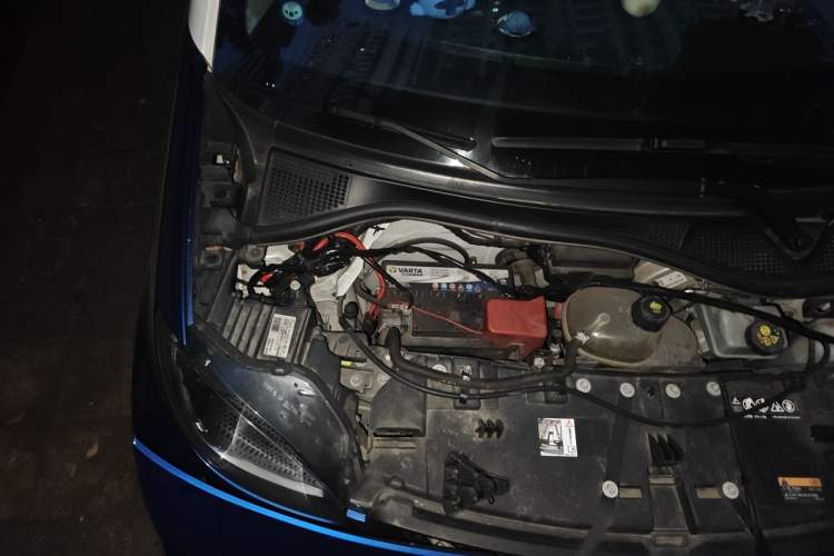 Used smart fortwo 2018 1.0L 52kW Hardtop Dynamic Version China V Engine Bay Right