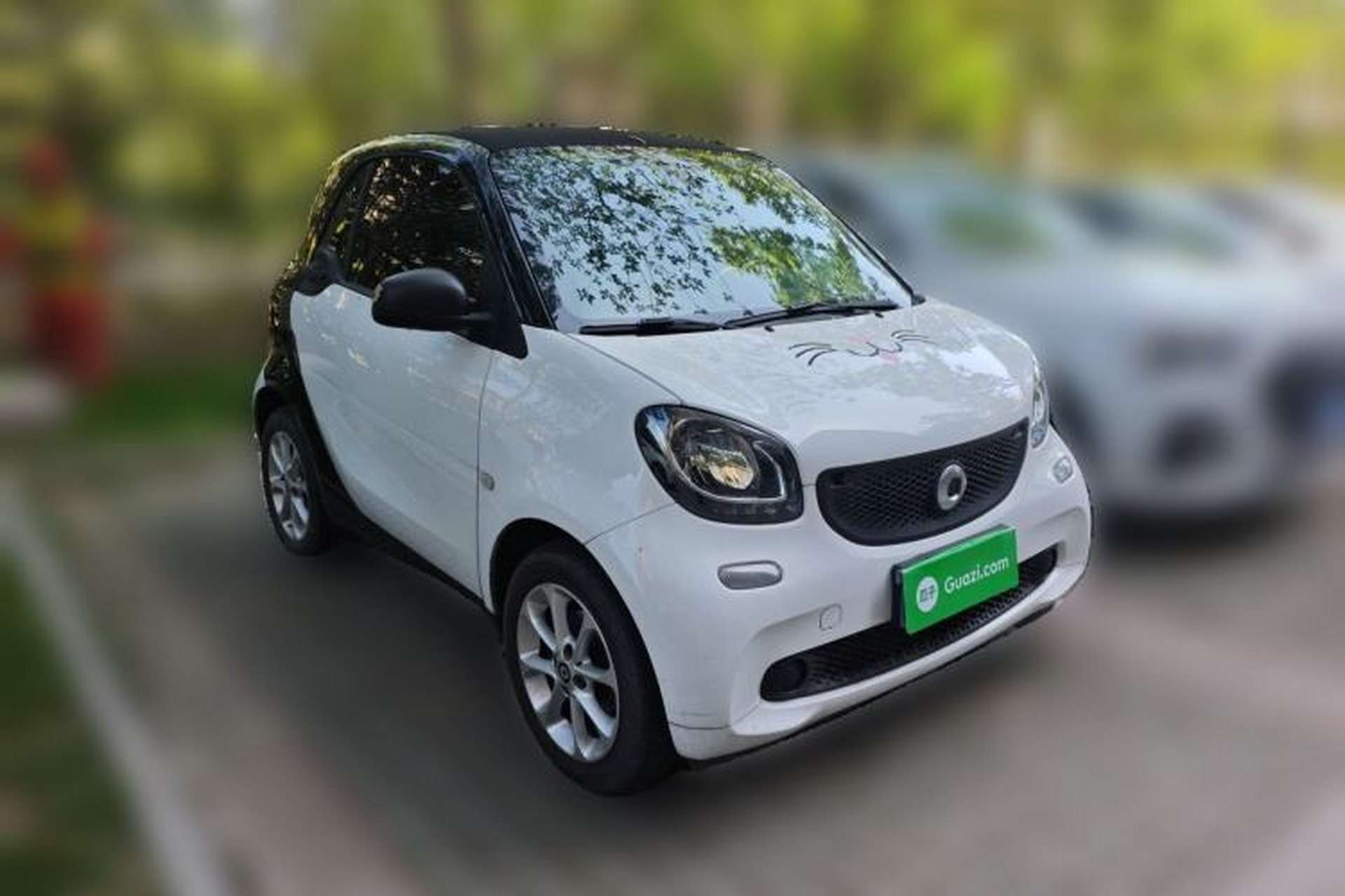 Used smart fortwo 2018 1.0L 52kW Hardtop Dynamic Version China V Front Right 45 Deg