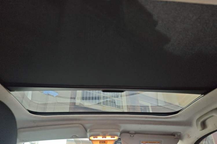 Used smart fortwo 2018 1.0L 52kW Hardtop Passion Edition China V Standard Headliner